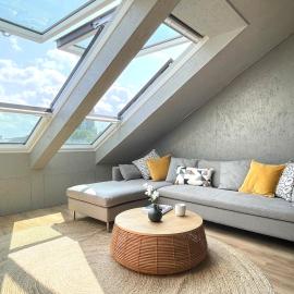 Stylish Two Bedroom Apartment Free WiFi West London