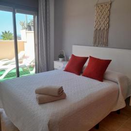 Piso Serena beach, hotel in Águilas