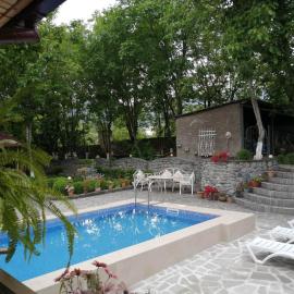 Family Hotel Lago & Wine Cellar, hotel a Lagodekhi