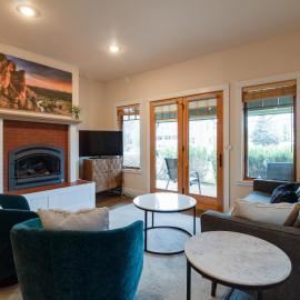 Magical Sisters Retreat, hotel Sistersben
