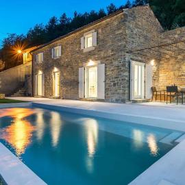 Villa Casa Libera، فندق في Livade