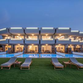 Ebenus Suites "Adults Only" by Checkin、ゴウヴァイのホテル