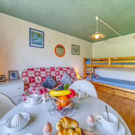 Studio Soyouz Vanguard-19 by Interhome, hotel a Le Corbier