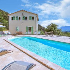 Beautiful Home In Die, hotel en Die