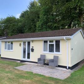 “Lemon Lodge” Bungalow in Liskeard, Cornwall (near Looe), hotel em Liskeard