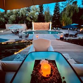 The Oasis, ξενοδοχείο σε Redding
