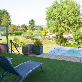 Le Toit Penché, hotel a Tardinghen