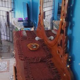 fee easy studio, in 15 minutes away you can locate YS FALLS, 5 mins way safari tour, HALF HOUR there come LOVERS LEAP, pelican bar, treasure beach, Appleton easte..and the list goes on, hotel en Black River