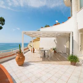 Viesnīca Vento Verde Apartments pilsētā Sperlonga