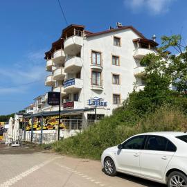 Lapina Suite & Restaurant, ξενοδοχείο σε Cebeci