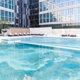 Crowne Plaza Shenzhen World Exhibition and Convention Center by IHG Qianhai Snow World, hotel v mestu Shenzhen