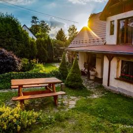 Pokoje pod Krzywym Dachem, hotel i Karpniki