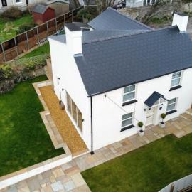 Luxury 3 Bedroom Cottage Retreat Near Bridgend Beaches M4 with Garden Workspace Sleeps 6, hotel in Bridgend