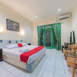 RedDoorz @ Jalan R.E. Martadinata Sukabumi, hotel in Sukabumi