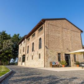 Agriturismo I Tre Colli -Rubbiano-, hotel a Viazzano