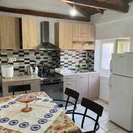 Rodovani Cottage, hôtel à Antipaxos