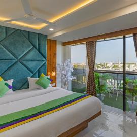 Treebo Prince Plaza, hotell i Ahmedabad