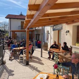 Locanda 77, hotel i Borso del Grappa