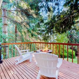 Calamity Cabin, hotel u gradu Gig Harbor