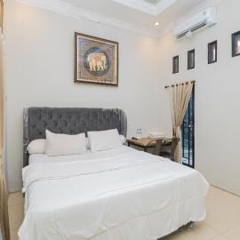 Boss Residence Serang Mitra RedDoorz, hotel di Kumprung