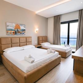 Hotel Roalb, hotel in Vlorë