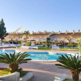 Maison Alifornia Beach