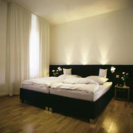 Hotel Lorenz, hotel v Essnu