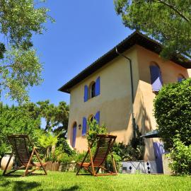 Le Mazet des Mûres, hotel in Grimaud