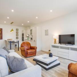 Appartement GRAND CONFORT BORD DE MER Rez-de-Chaussée RESIDENCE LA VAGUE – hotel w mieście Houlgate