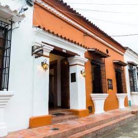 Bohemia Hotel Boutique, hotel in Mompos