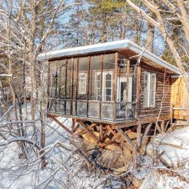 Le Perché-sur-la-rivière, hotell i Joliette