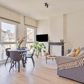 New renovated condo's @ trendy south, hotelli Antwerpenissä