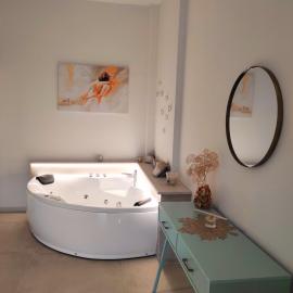 Deluxe Romantic Suite, Hotel in San Menaio
