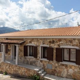 NONNU NONNA, Hotel in Padru