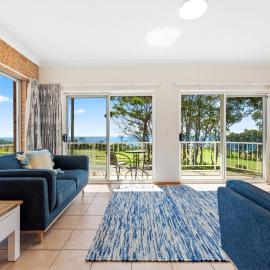 Unit 2 12 Ballingalla Apartments