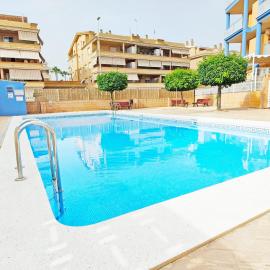 Global Vacacional, Apartamento con piscina y terraza en Canet playa, hotel in Canet de Berenguer