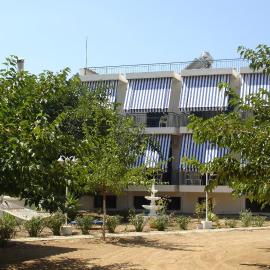 Demos Studios, hotel din Kandia