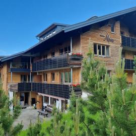 Gästehaus Alpina, hotel in Riezlern