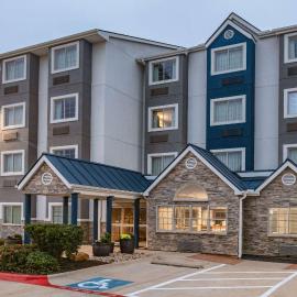 Microtel Inn & Suites by Wyndham Austin Airport, hotel i Austin