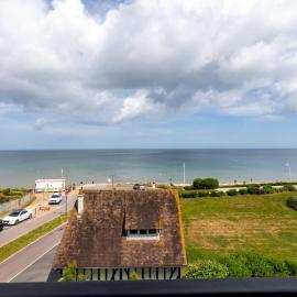 Apartment La Bizontine-9 by Interhome, hotel in Cabourg