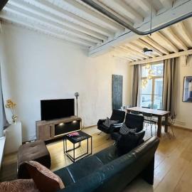 Spacious house for 6 in central Antwerp