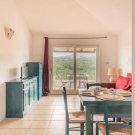 Elegant Residence Ea Bianca 2 Bedroom with Sea View - Extra Bed available, hotel u gradu Cala Bitta