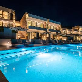 The View Hotel Sofas Coastal Retreat, hotel em Perdika