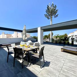 Tavira Grand Balcony With Pool by Homing