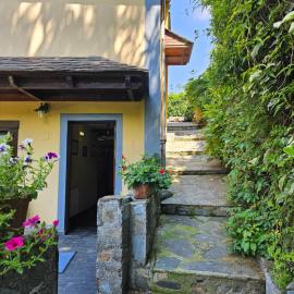 Apartamentos Rurales Casa Ardaliz, hotel di Cangas del Narcea