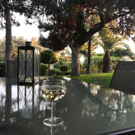 NATURE & SEA, hôtel à Saronida