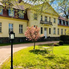 Gutshaus Gevezin, hotelli kohteessa Gevezin
