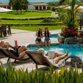 HOTEL YANUBA CAMPESTRE, hotel a Pereira