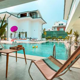 S-Cape Hotel Fethiye、フェティエのホテル