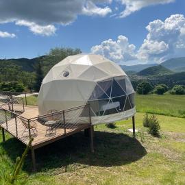 Masseria Monte Pizzi Glamping Dome, hotel em Cerreto